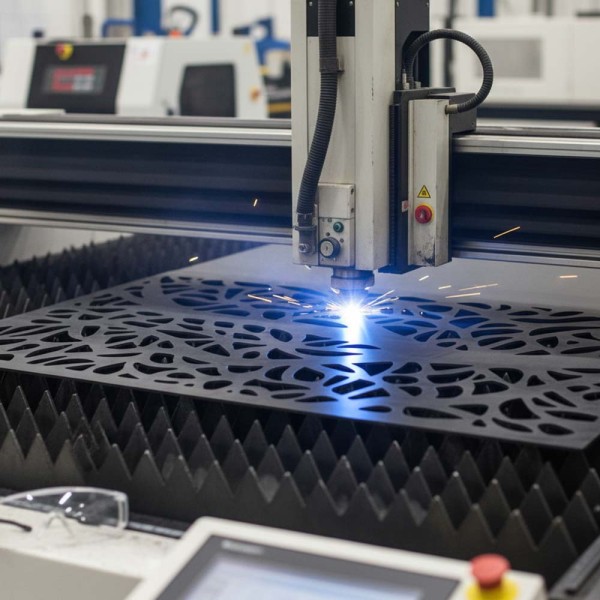 Tôle personnalisée découpée au laser