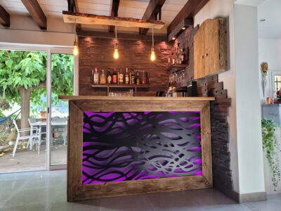 Améliorez le style de votre intérieux en y ajoutant une tôle adaptée au design de votre propriété.